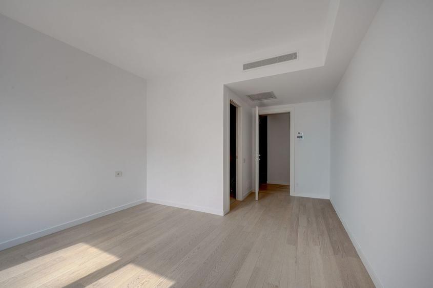 Apartament cu 4 camere decomandat în Nord