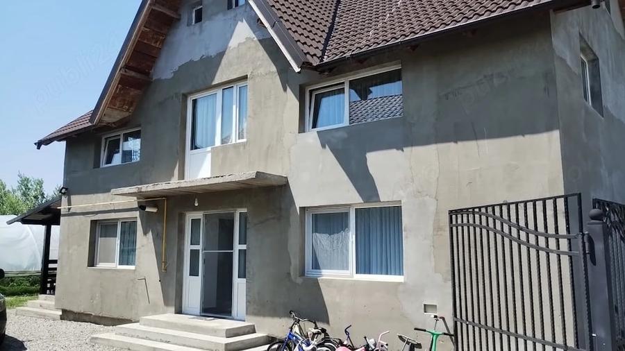 Casă cu Teren 500 Mp în Schitu Golești