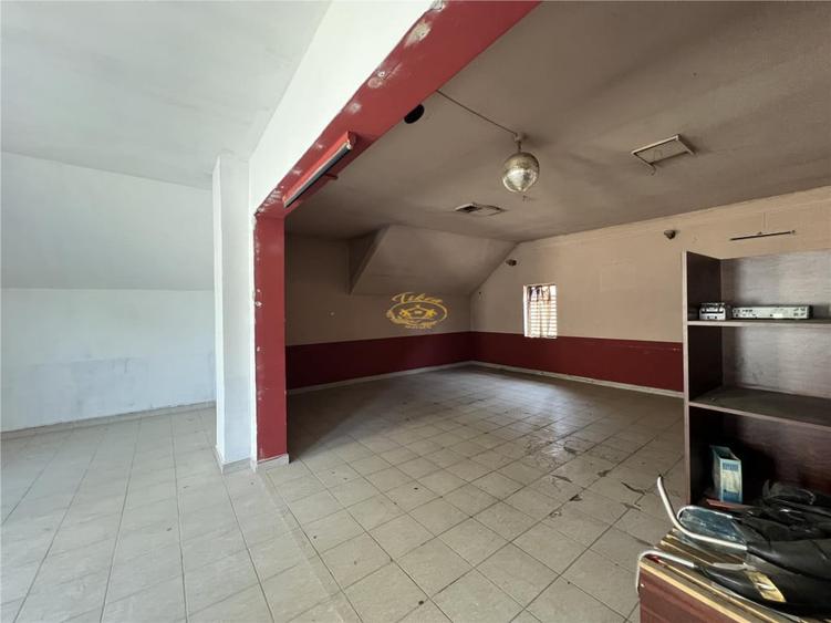 Spațiu comercial, de 215 mp, în Ocna de Sus