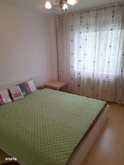Apartament cu 3 camere decomandat în Dristor