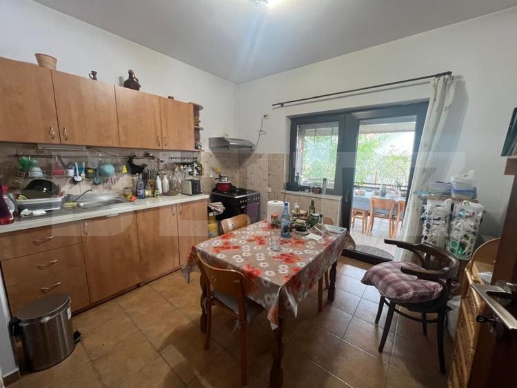 Casă individuală cu 5 camere cu Teren 2501 Mp în Nord