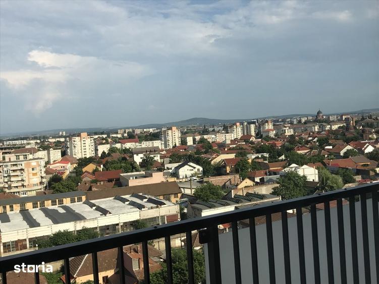 Apartament cu 2 camere decomandat în Exterior Vest