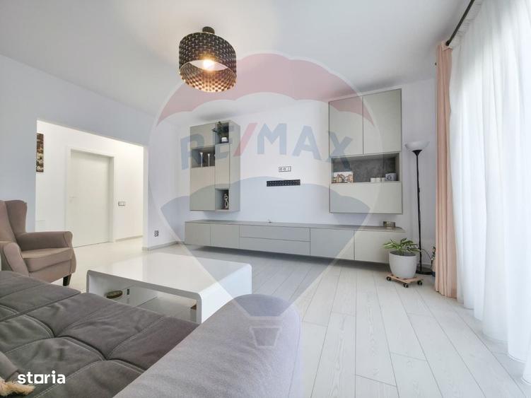 Apartament cu 3 camere în Bună Ziua