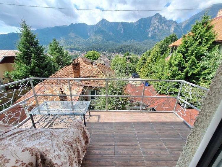 Casă individuală cu 3 camere cu Canalizare în Central