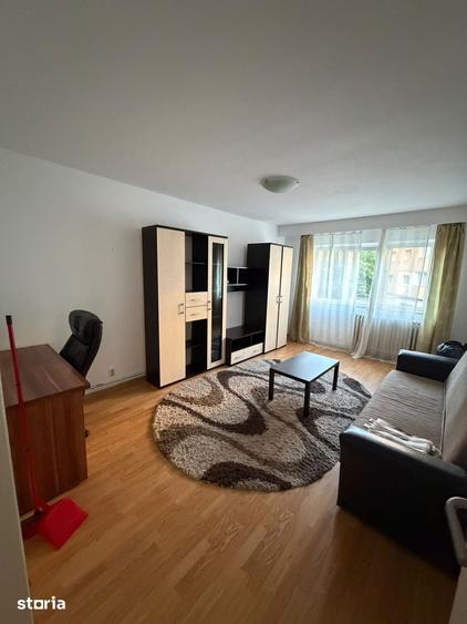 Zorilor -Str Luceafarului -Ap 2 camere separate plus bucatarie -Etaj 2 - 15