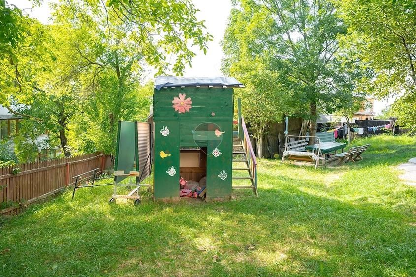 Apartament cu 3 camere decomandat în Turcheș