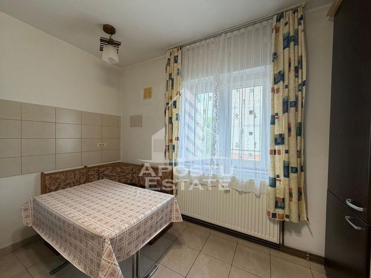 Apartament cu 2 camere decomandat, mobilat în Girocului