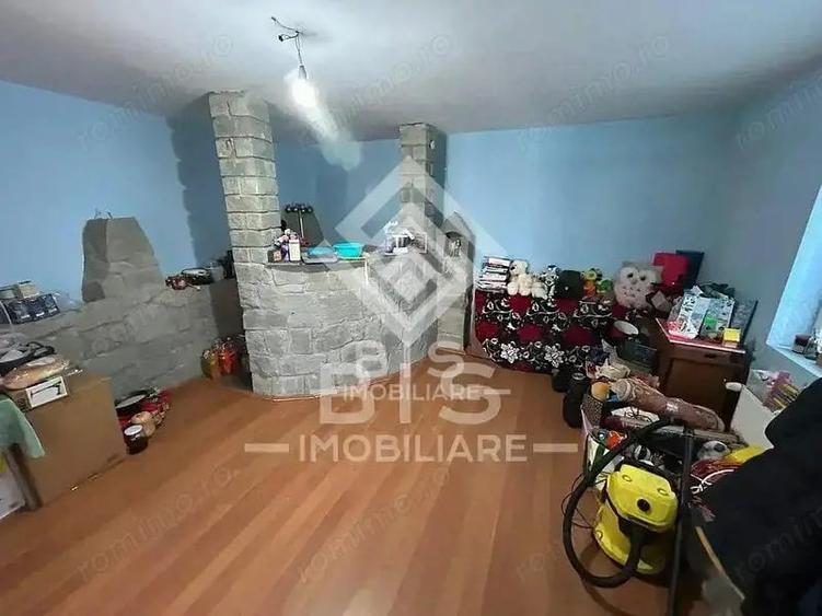 Casă cu 6 camere cu Teren 1000 Mp în Sud