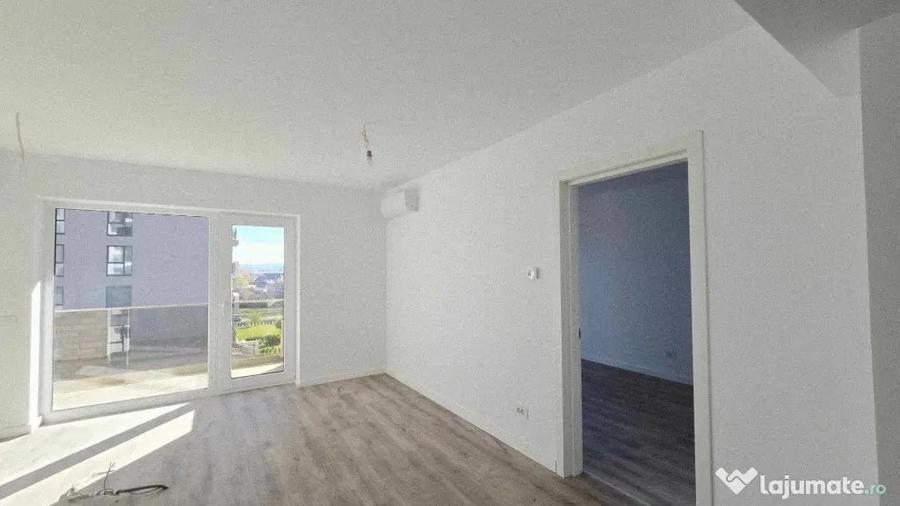 Apartament cu 2 camere semidecomandat în Nufărul