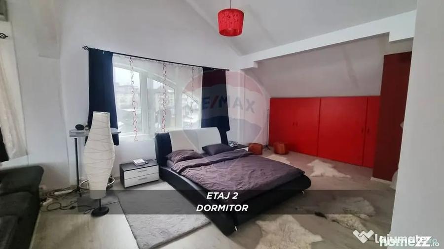 Casă cu 10 camere cu Teren 750 Mp în Central