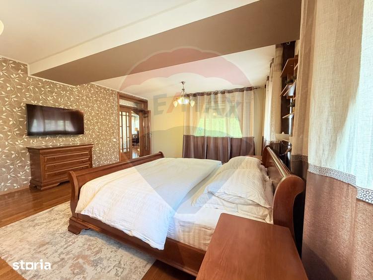 Casă cu 4 camere cu Teren 108.82 Mp în Radu Negru