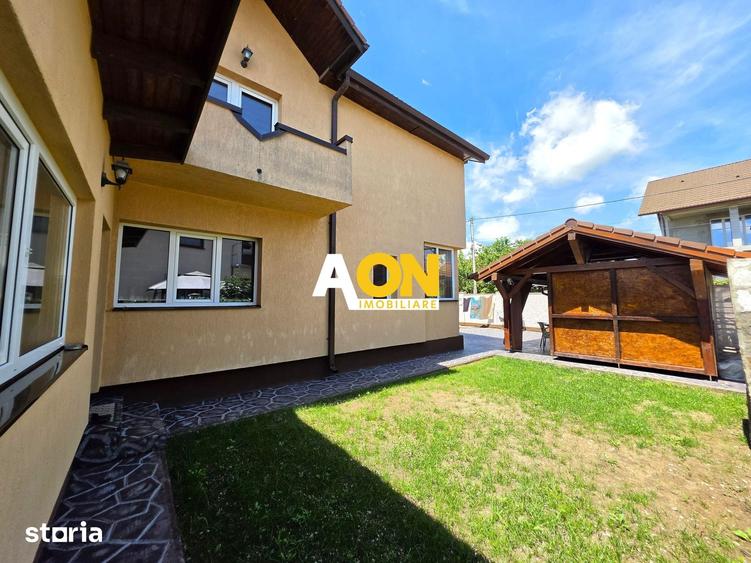 Casă cu 5 camere cu Teren 265 Mp în Tolstoi