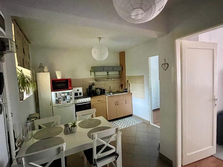 Apartament cu 2 camere decomandat în Ultracentral