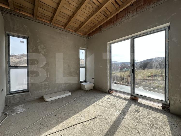 Casă individuală cu 4 camere cu Teren 600 Mp în Baciu