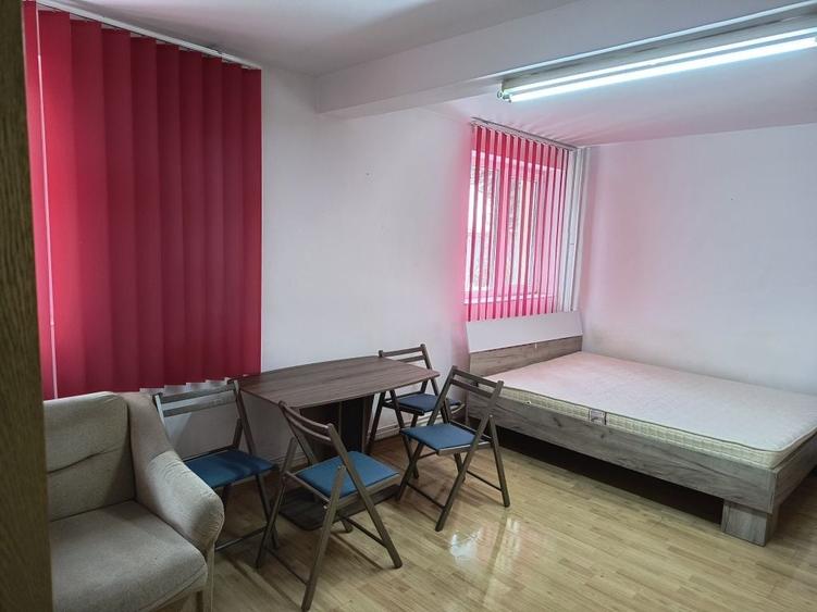 Garsonieră decomandată în Dosu Bricii