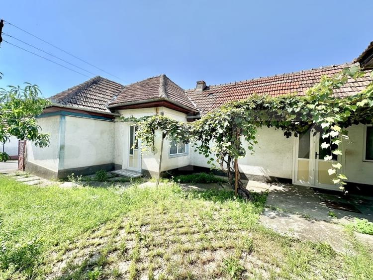 Casă individuală cu 3 camere cu Canalizare în Blaj
