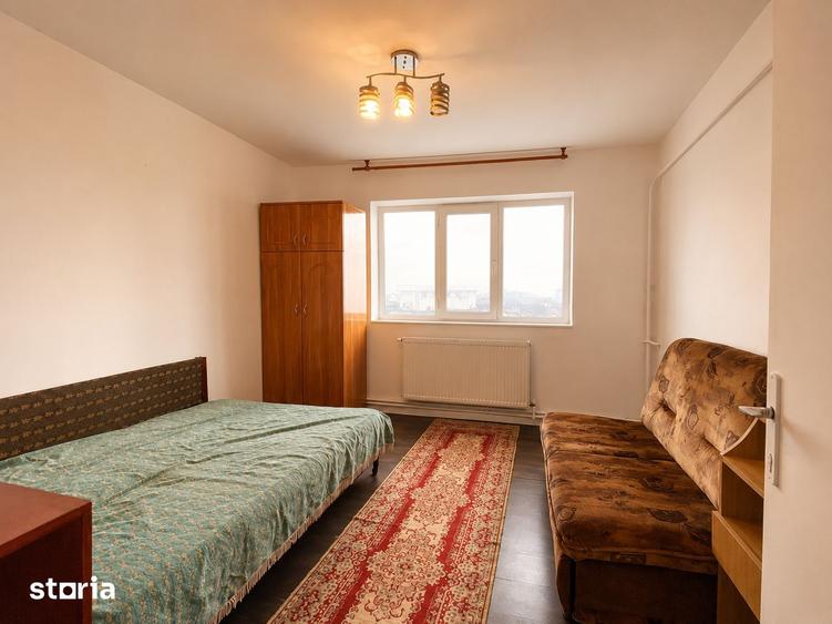 Apartament cu 3 camere decomandat, mobilat în Tomis I