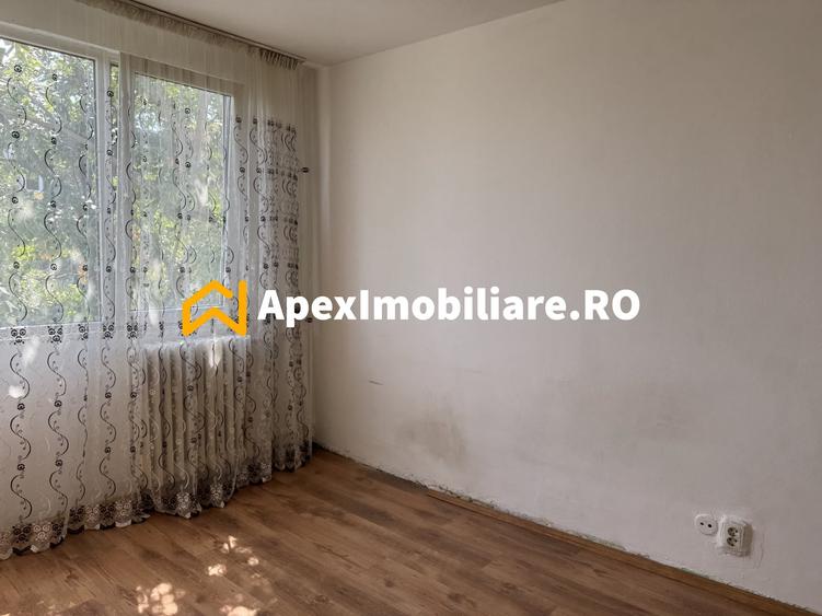 Apartament cu 2 camere decomandat în Rahova