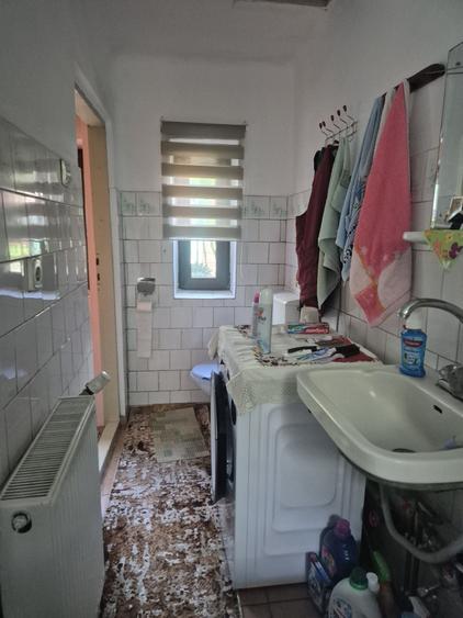 Casă cu 3 camere în Popoveni