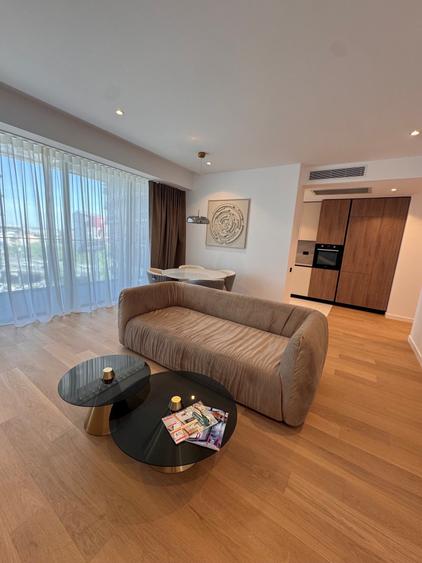 Apartament cu 3 camere semidecomandat, mobilat în Herăstrău — fotografia 2