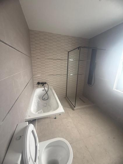 Casă cu 4 camere cu Teren 198 Mp în Bragadiru