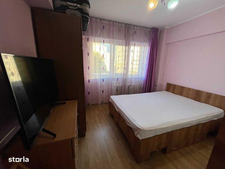 Apartament cu 2 camere decomandat în Micro 20