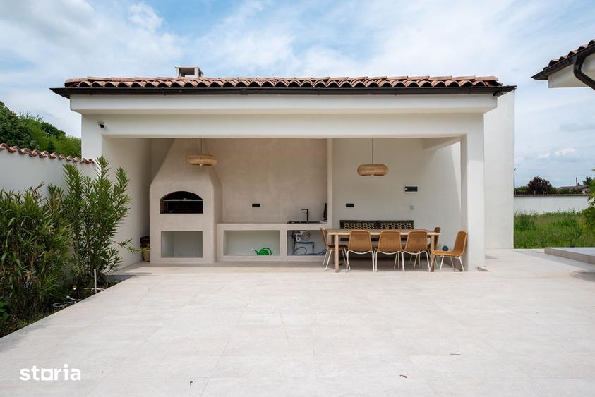 Casă cu 5 camere cu Teren 750 Mp în Gruiu