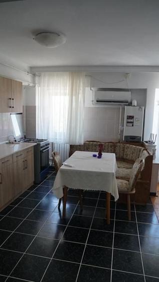 Apartament cu 2 camere decomandat în Boldești