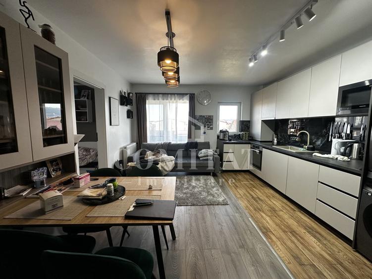 Apartament cu 3 camere decomandat, mobilat în Florești — fotografia 2