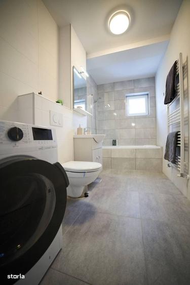 Apartament cu 3 camere decomandat în Piața Cluj