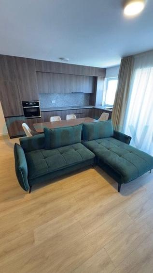 Apartament cu 3 camere decomandat, mobilat în Calea Aradului