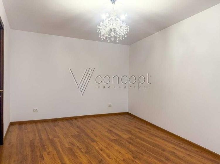 Apartament cu 3 camere decomandat în Unirii
