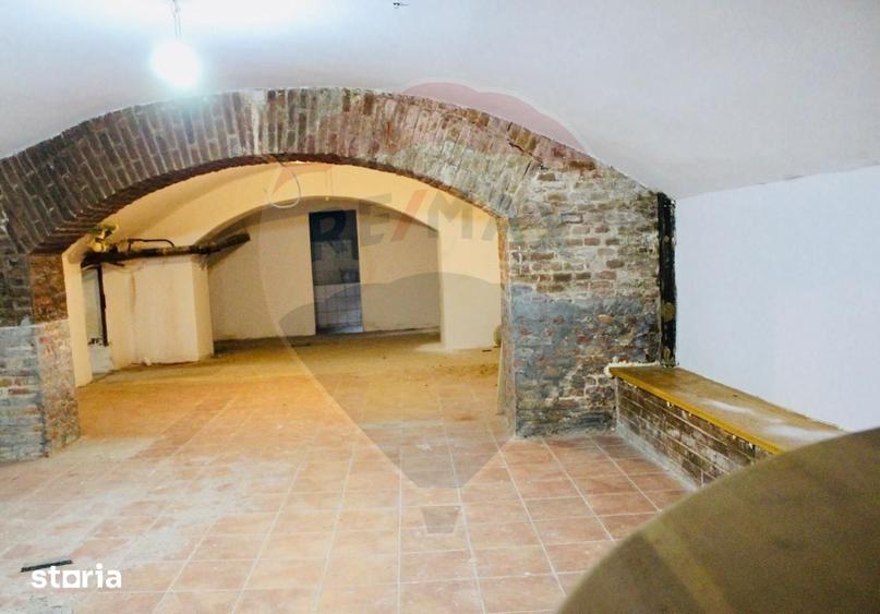 Spațiu comercial, de 168 mp, în Ultracentral