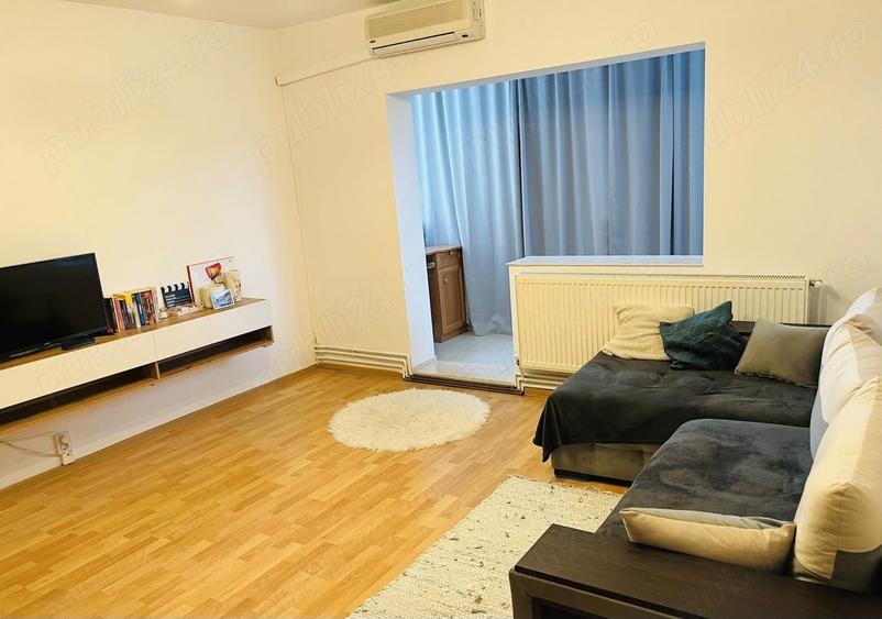 Apartament cu 2 camere semidecomandat, mobilat în Aradului