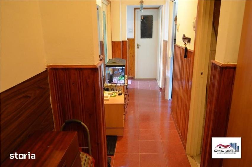 Apartament cu 3 camere decomandat în Tudor Vladimirescu