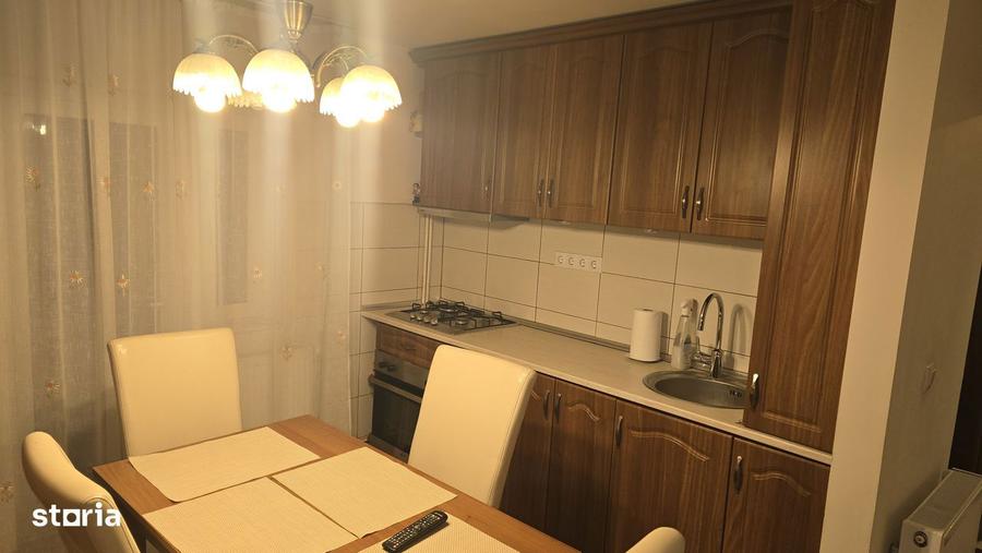 Inchiriez apartament 2 camere decomandat, Deva, Mihai Viteazu, etaj 2, - 11