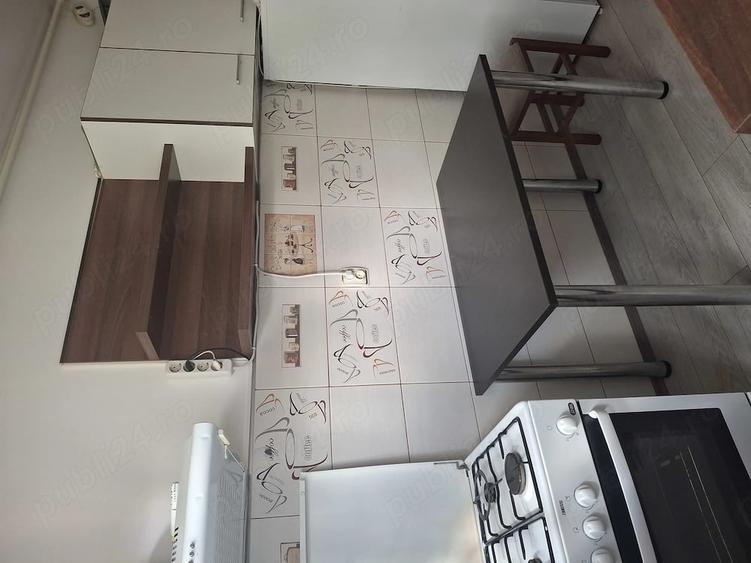 Apartament cu 2 camere semidecomandat în Astra