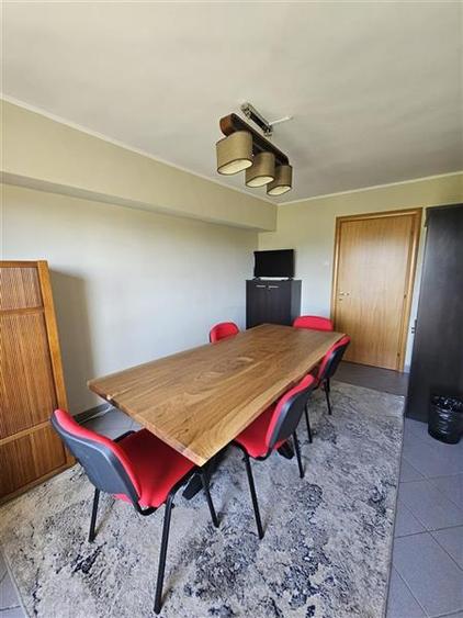Apartament cu 3 camere decomandat, mobilat în Unirii
