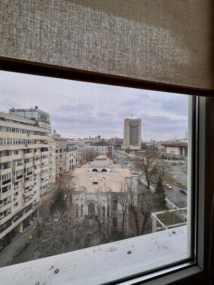 Garsonieră semidecomandată în P-ța Universității