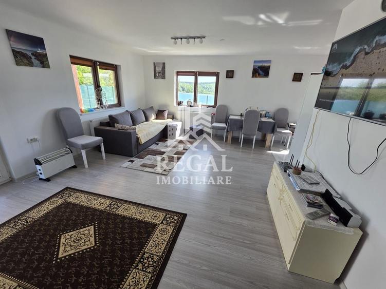 Casă individuală cu 3 camere cu Canalizare în Teliucu Inferior