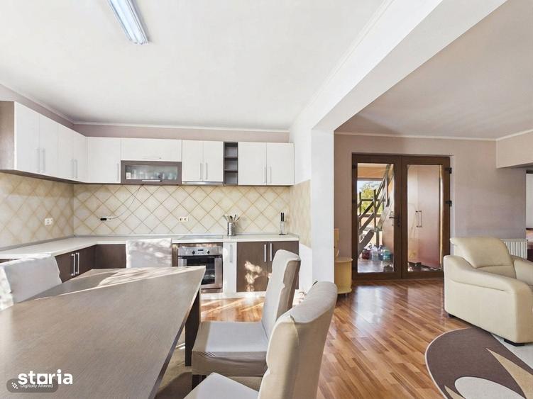Casă cu 5 camere cu Teren 961 Mp în Nojorid