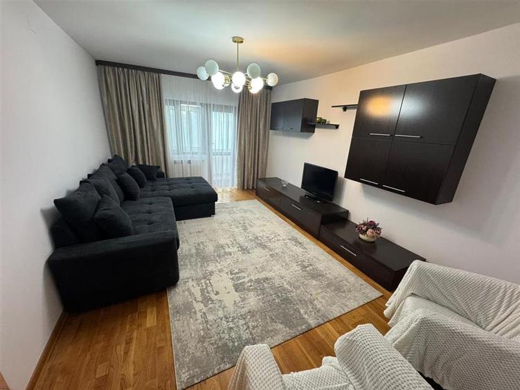 Apartament cu 3 camere decomandat, mobilat în Gară — fotografia 1