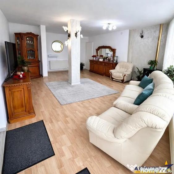 Casa in apreciabil potential,cu terase, curte,gradina echipa - 6