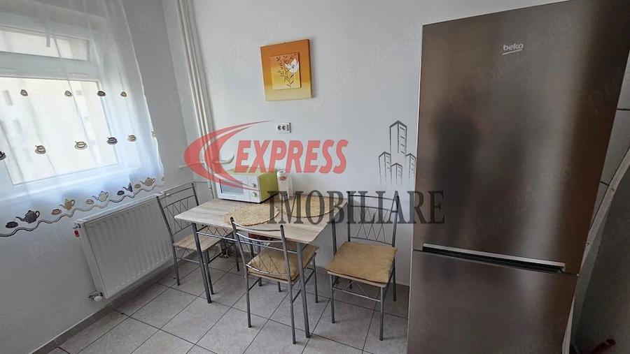 Apartament cu 2 camere decomandat în Vitan
