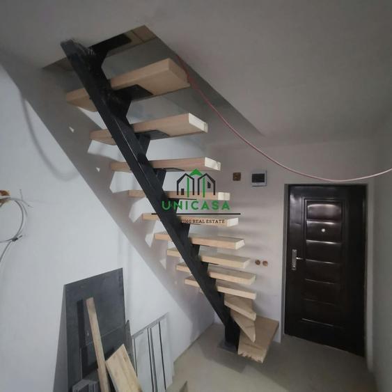 Apartament cu 2 camere decomandat în Traian
