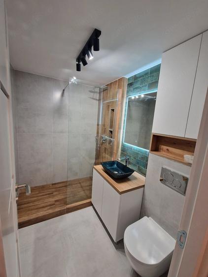 Apartament cu 2 camere decomandat în Decebal