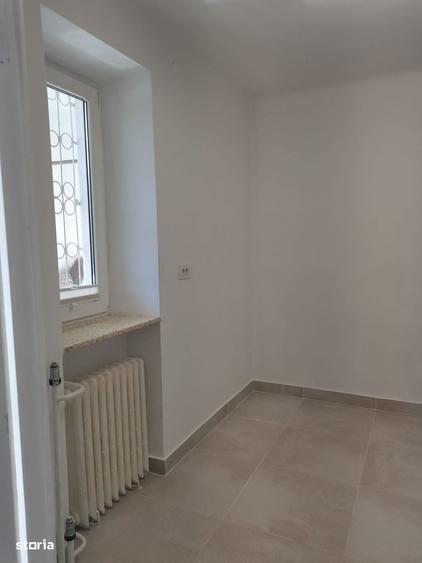 Spațiu comercial, de 65 mp, în Ultracentral