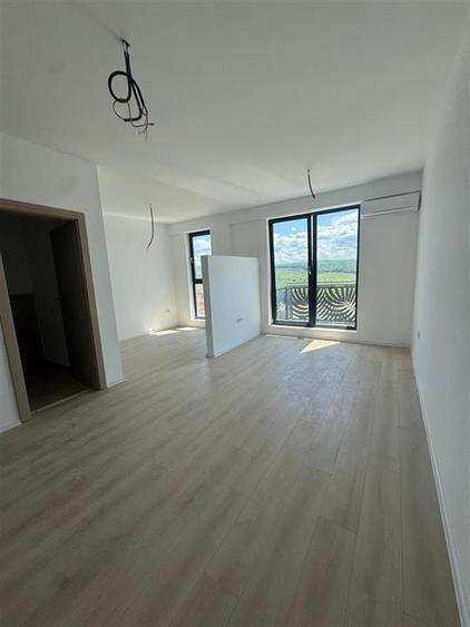 Apartament in bloc nou etaj 3 cu lift - 1