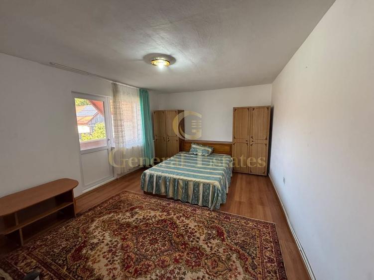 Casă individuală cu 4 camere cu Teren 120 Mp în Stupini