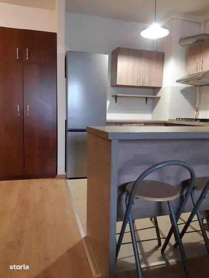Apartament cu 2 camere semidecomandat, mobilat în Bună Ziua